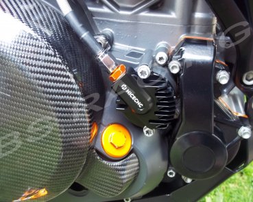 Ölfilterdeckel rechts mit Kühlrippen schwarz passend für KTM 690 SMC R Enduro Duke