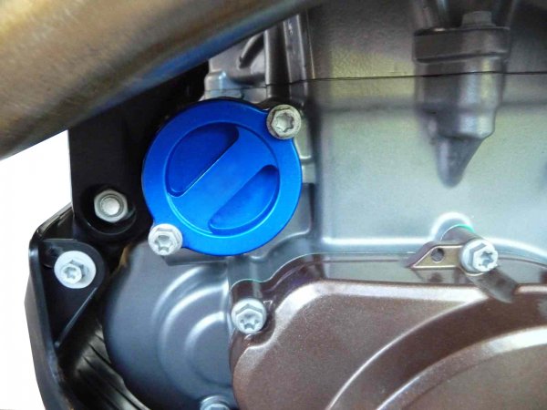 Ölfilter Deckel links in blau passend für Husqvarna 701